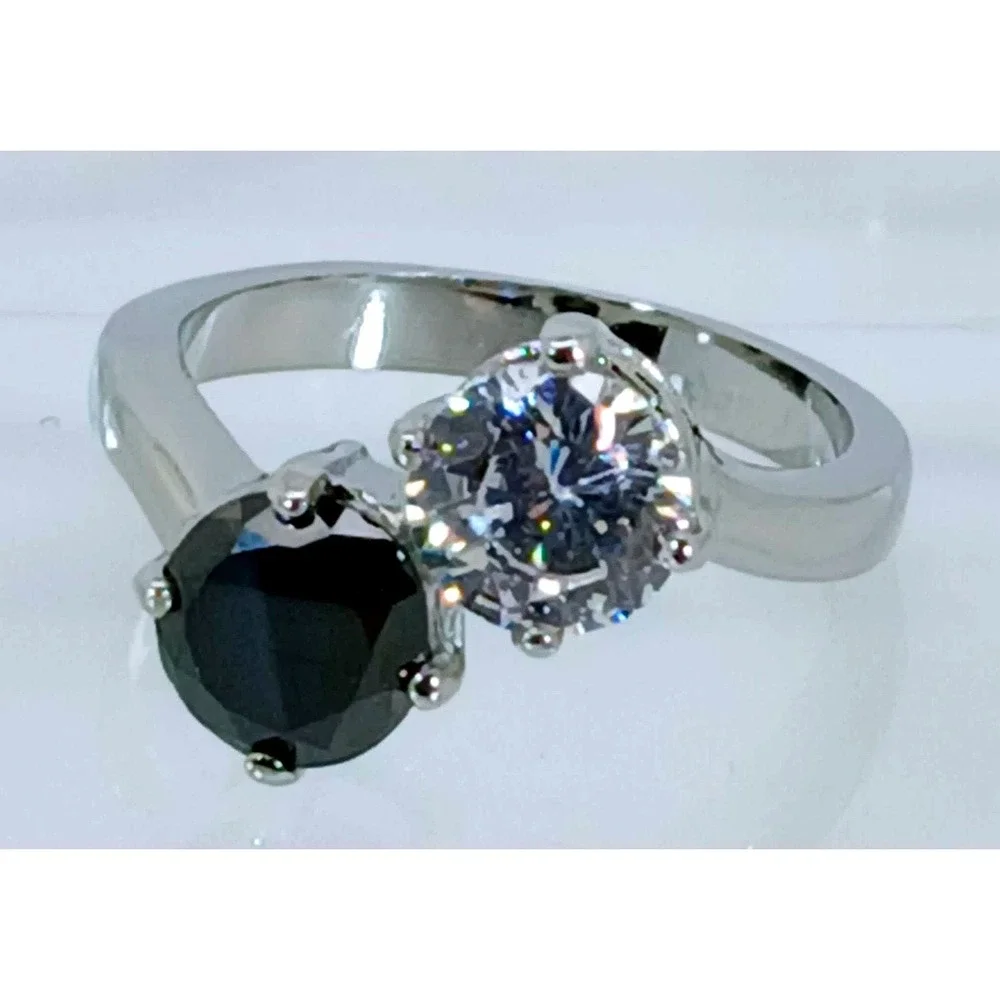 Vintage 90s Bypass Ring Black Clear CZ 2ctw Silver Tone Toi et Moi Ring Size 9